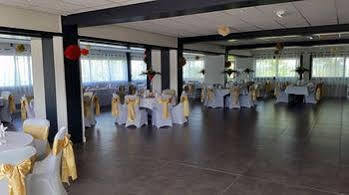 Hotel Le Riccoty Blyes Buitenkant foto
